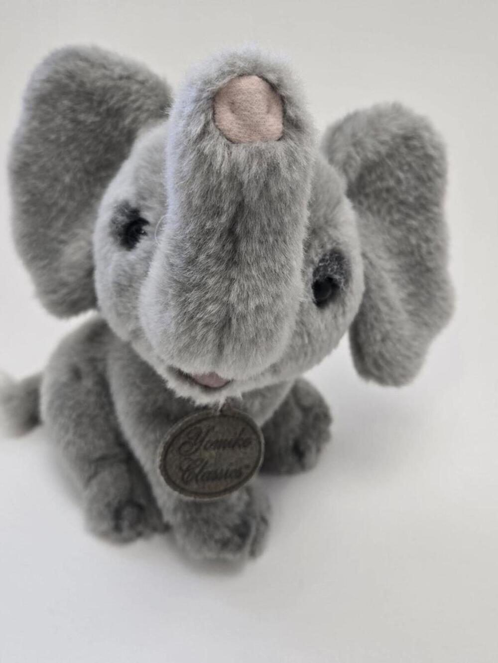 Yomiko Classics Russ Berrie Elephant Vintage Collectible Plush (8 inch)